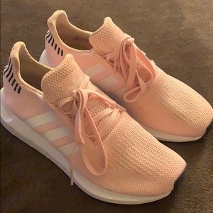 Brand New Adidas 👟💗